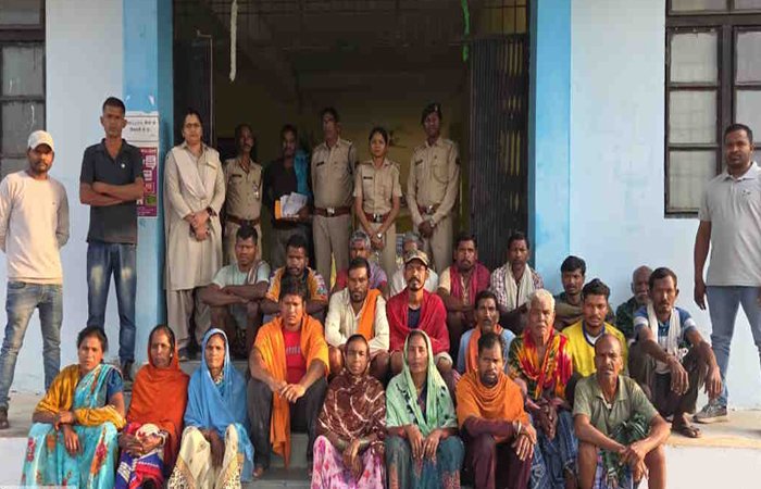 उदंती-सीतानदी टाइगर रिजर्व में अतिक्रमण की साजिश नाकाम, 22 गिरफ्तार उदंती-सीतानदी टाइगर रिजर्व में अतिक्रमण की साजिश नाकाम, 22 गिरफ्तार