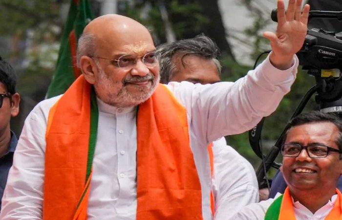 पश्चिम बंगाल के पर्यवेक्षक बनाए गए अमित शाह, जानें असम की जिम्मेदारी किसे मिली पश्चिम बंगाल के पर्यवेक्षक बनाए गए अमित शाह, जानें असम की जिम्मेदारी किसे मिली