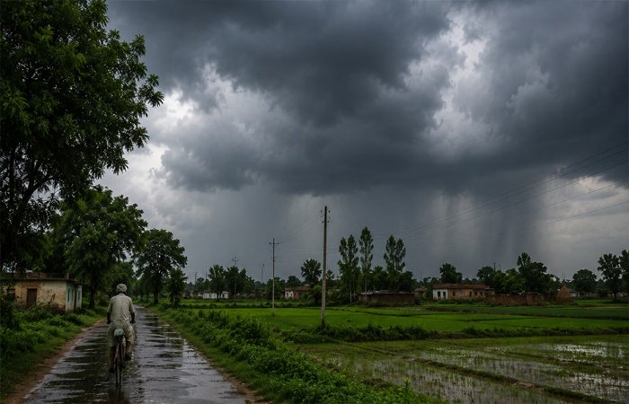 मानसून का काउंटडाउन शुरू: सबसे पहले केरल में होगी एंट्री, मध्य प्रदेश–उत्तर प्रदेश समेत पूरे उत्तर भारत में कब तक पहुंचेगी बारिश? मानसून का काउंटडाउन शुरू: सबसे पहले केरल में होगी एंट्री, मध्य प्रदेश–उत्तर प्रदेश समेत पूरे उत्तर भारत में कब तक पहुंचेगी बारिश?