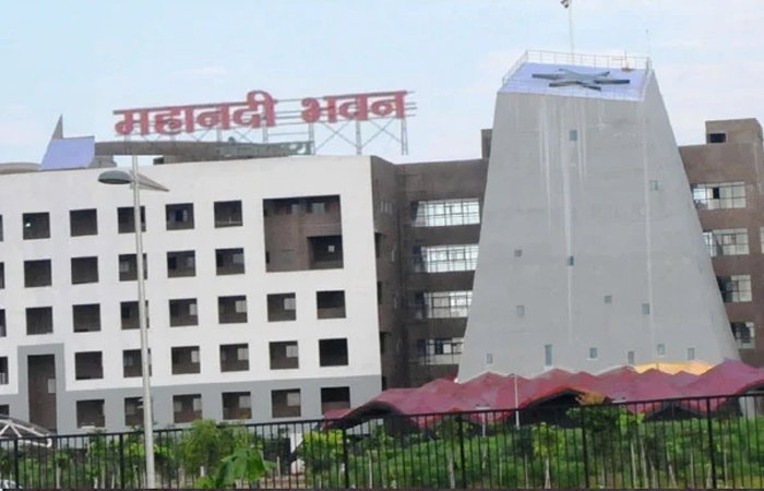 छत्तीसगढ़ सरकार का बड़ा फैसला : सरकारी खर्चों में कटौती के लिए मितव्ययिता के सख्त निर्देश जारी छत्तीसगढ़ सरकार का बड़ा फैसला : सरकारी खर्चों में कटौती के लिए मितव्ययिता के सख्त निर्देश जारी