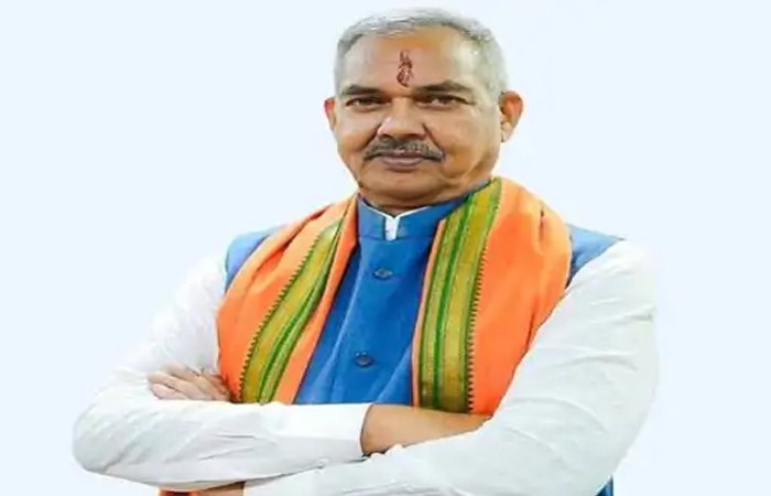 छत्तीसगढ़ योग आयोग के अध्यक्ष रूपनारायण सिन्हा का निधन: भाजपा के प्रशिक्षण शिविर में आया हार्ट अटैक छत्तीसगढ़ योग आयोग के अध्यक्ष रूपनारायण सिन्हा का निधन: भाजपा के प्रशिक्षण शिविर में आया हार्ट अटैक
