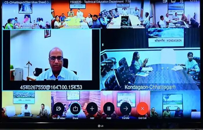 NEET री-एग्जाम 21 जून को: छत्तीसगढ़ के 127 केंद्रों पर होगी परीक्षा, एयरफोर्स के सुरक्षा घेरे में पहुंचेंगे प्रश्नपत्र NEET री-एग्जाम 21 जून को: छत्तीसगढ़ के 127 केंद्रों पर होगी परीक्षा, एयरफोर्स के सुरक्षा घेरे में पहुंचेंगे प्रश्नपत्र