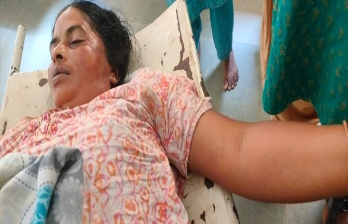 कूलर में पानी भरना पड़ा भारी, करंट की चपेट में आने से महिला की मौत कूलर में पानी भरना पड़ा भारी, करंट की चपेट में आने से महिला की मौत