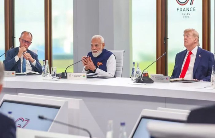 G7 शिखर सम्मेलन में मोदी का बड़ा बयान: होर्मुज में भारतीय नाविकों की मौत पर जताई चिंता, कहा- उनकी सुरक्षा हमारी जिम्मेदारी G7 शिखर सम्मेलन में मोदी का बड़ा बयान: होर्मुज में भारतीय नाविकों की मौत पर जताई चिंता, कहा- उनकी सुरक्षा हमारी जिम्मेदारी