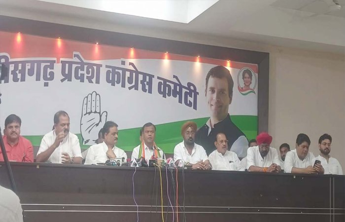 स्मार्ट मीटर और बढ़ती बिजली दरों के खिलाफ कांग्रेस का मोर्चा, दो महीने तक चलेगा प्रदेशव्यापी आंदोलन स्मार्ट मीटर और बढ़ती बिजली दरों के खिलाफ कांग्रेस का मोर्चा, दो महीने तक चलेगा प्रदेशव्यापी आंदोलन