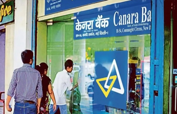 केनरा बैंक ने खोला भर्ती का पिटारा, 3500 ग्रेजुएट अपरेंटिस पदों पर होगी नियुक्ति, 1 अक्टूबर से आवेदन केनरा बैंक ने खोला भर्ती का पिटारा, 3500 ग्रेजुएट अपरेंटिस पदों पर होगी नियुक्ति, 1 अक्टूबर से आवेदन