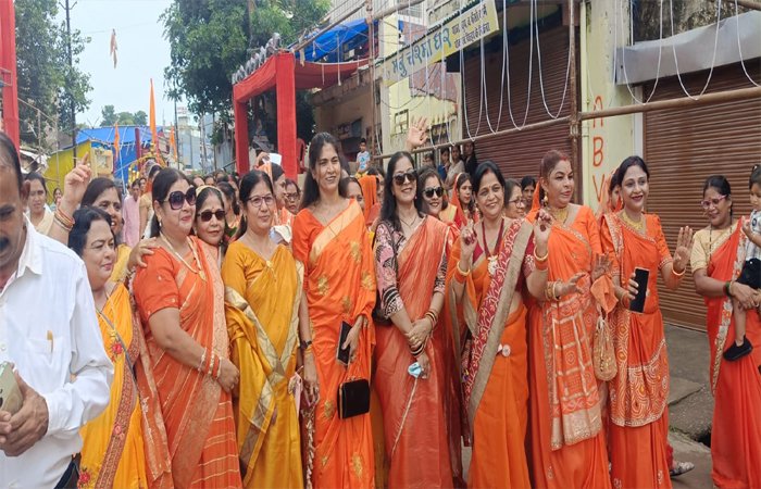 केशरवानी वैश्य समाज ने धूमधाम से मनाई गोत्राचार्य जयंती, नगर में निकाली भव्य शोभायात्रा केशरवानी वैश्य समाज ने धूमधाम से मनाई गोत्राचार्य जयंती, नगर में निकाली भव्य शोभायात्रा