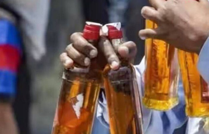 नकली होलोग्राम से छत्तीसगढ़ में शराब का खेल! राजनांदगांव से कांकेर तक कार्रवाई, दूसरे राज्यों की शराब बरामद नकली होलोग्राम से छत्तीसगढ़ में शराब का खेल! राजनांदगांव से कांकेर तक कार्रवाई, दूसरे राज्यों की शराब बरामद