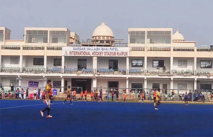 छत्तीसगढ़ हॉकी लीग का आज उद्घाटन : हॉकी स्टेडियम में 1 नवंबर तक होंगे मैच, छह टीमों के 132 खिलाड़ी दिखाएंगे दम छत्तीसगढ़ हॉकी लीग का आज उद्घाटन : हॉकी स्टेडियम में 1 नवंबर तक होंगे मैच, छह टीमों के 132 खिलाड़ी दिखाएंगे दम