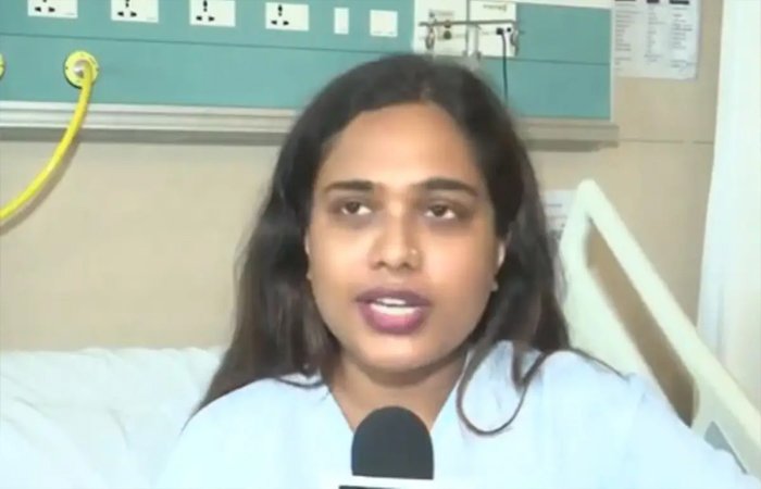 राहुल गांधी पर गर्भवती पत्रकार ऋचा पाराशर से धक्का-मुक्की का आरोप, छिड़ा विवाद… राहुल गांधी पर गर्भवती पत्रकार ऋचा पाराशर से धक्का-मुक्की का आरोप, छिड़ा विवाद...